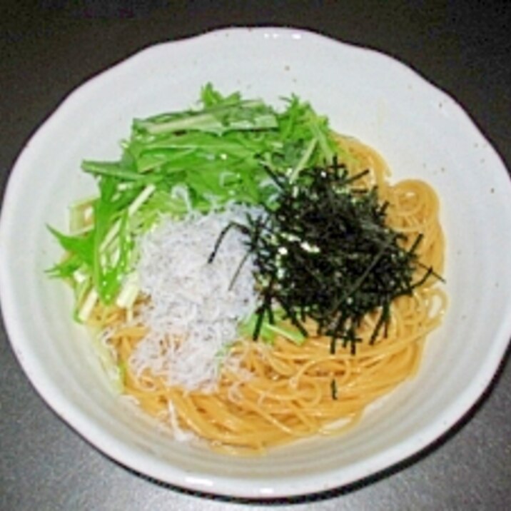 しらすと水菜のバター醤油パスタ